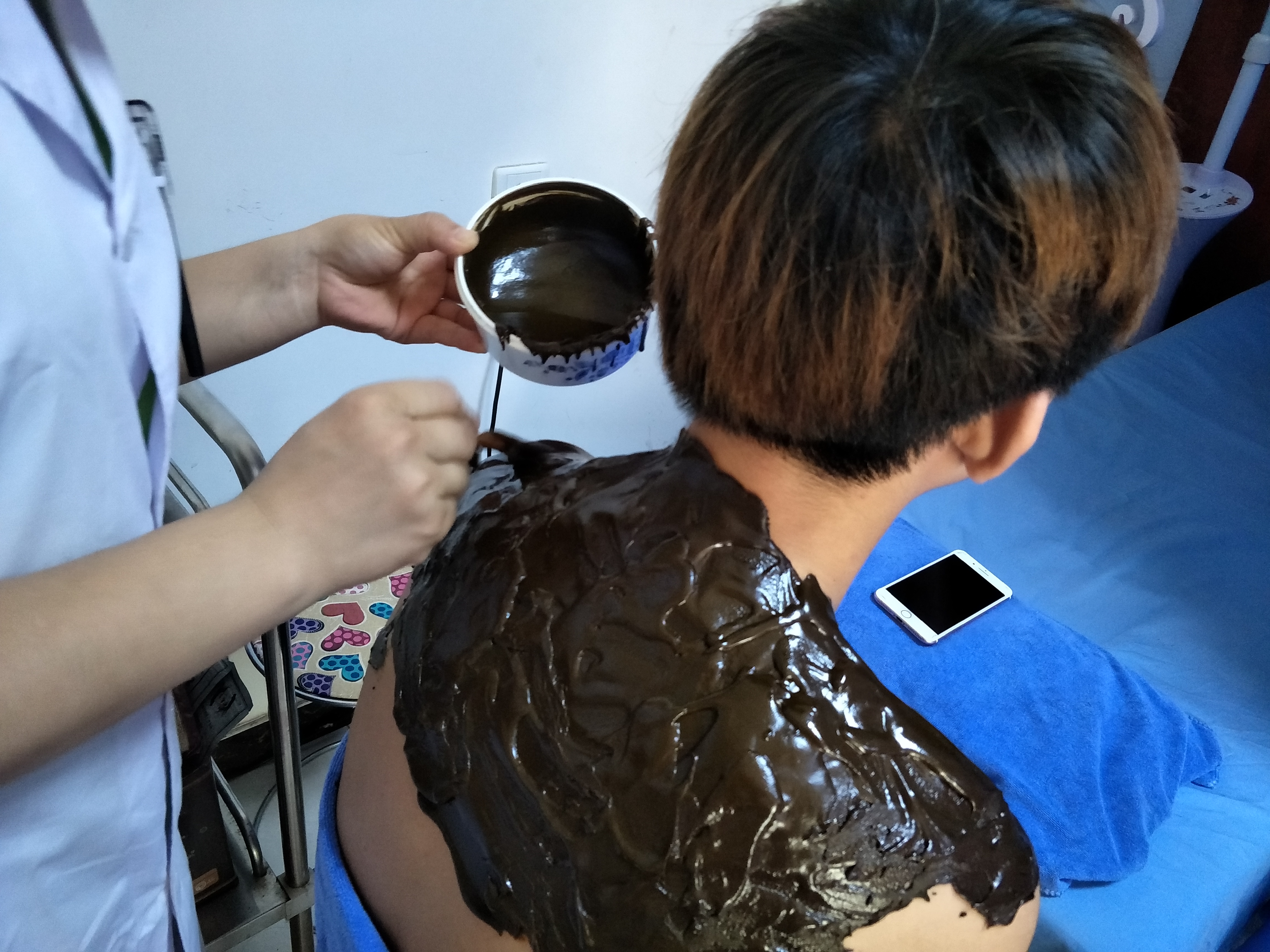 中医养生美容店设备,美容养生店好做吗