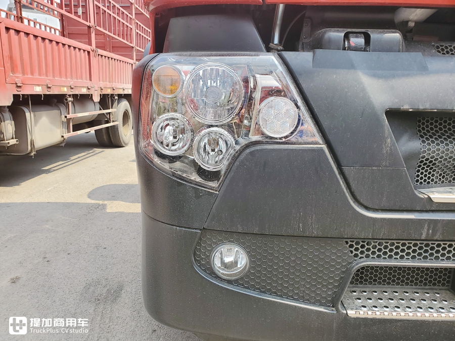 豪沃tx7最新版燃气车好吗,重汽豪沃tx7原车屏安装倒车影像