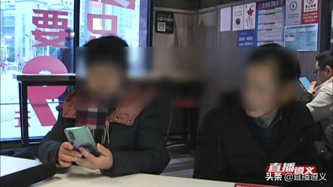 健身卡突然“缩水”，老人声称被“忽悠”寻求记者帮忙