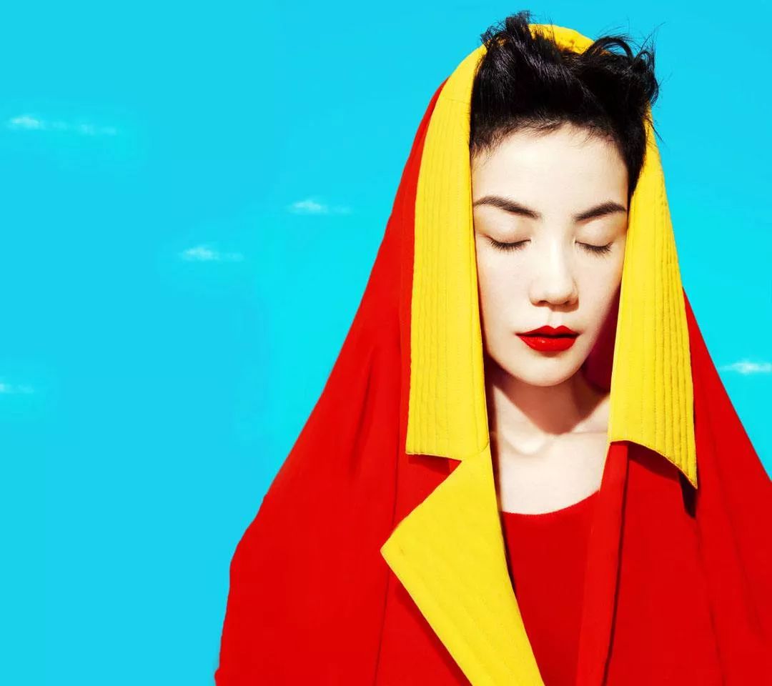 谢霆锋首次回应与王菲的情况,谢霆锋首次回应与王菲世纪牵手