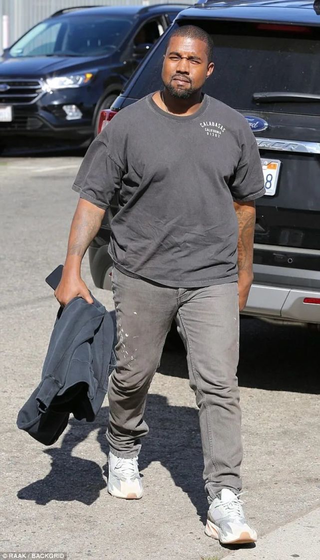 yeezyxgap联名,yeezygap三方联名还会上架吗