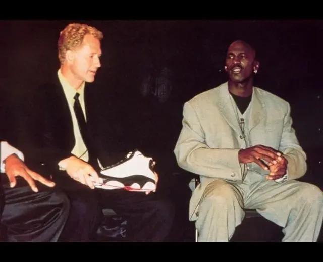 球鞋aj13反转,aj13实战球鞋