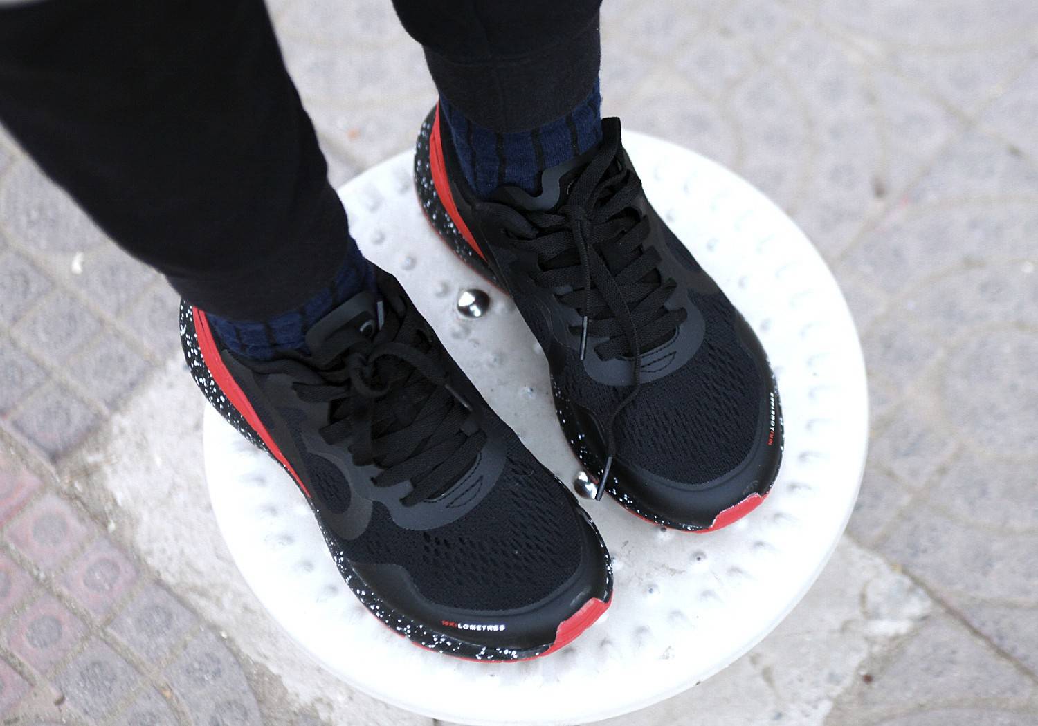 咕咚智能跑鞋21k超轻款适合人群,咕咚智能跑鞋10kst02