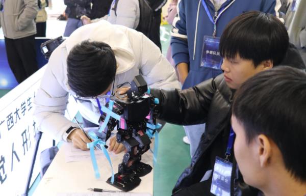 法学类就业率最高的10个专业,最好的法学专业排名