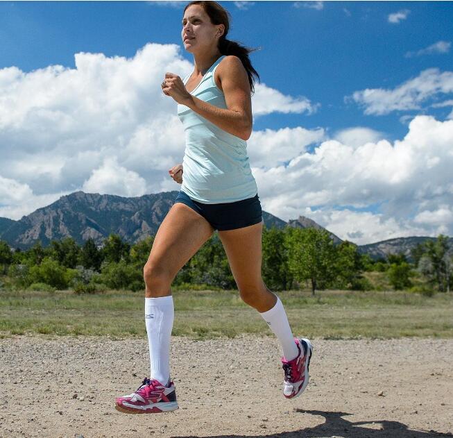 压缩袜的危害,长筒压缩袜有什么作用