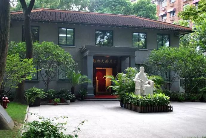 在上海一个月工资两万什么水平,月薪不过3万的看过来