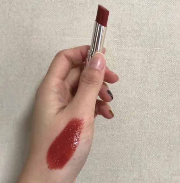 高颜值口红豆沙色,高颜值显白滋润口红