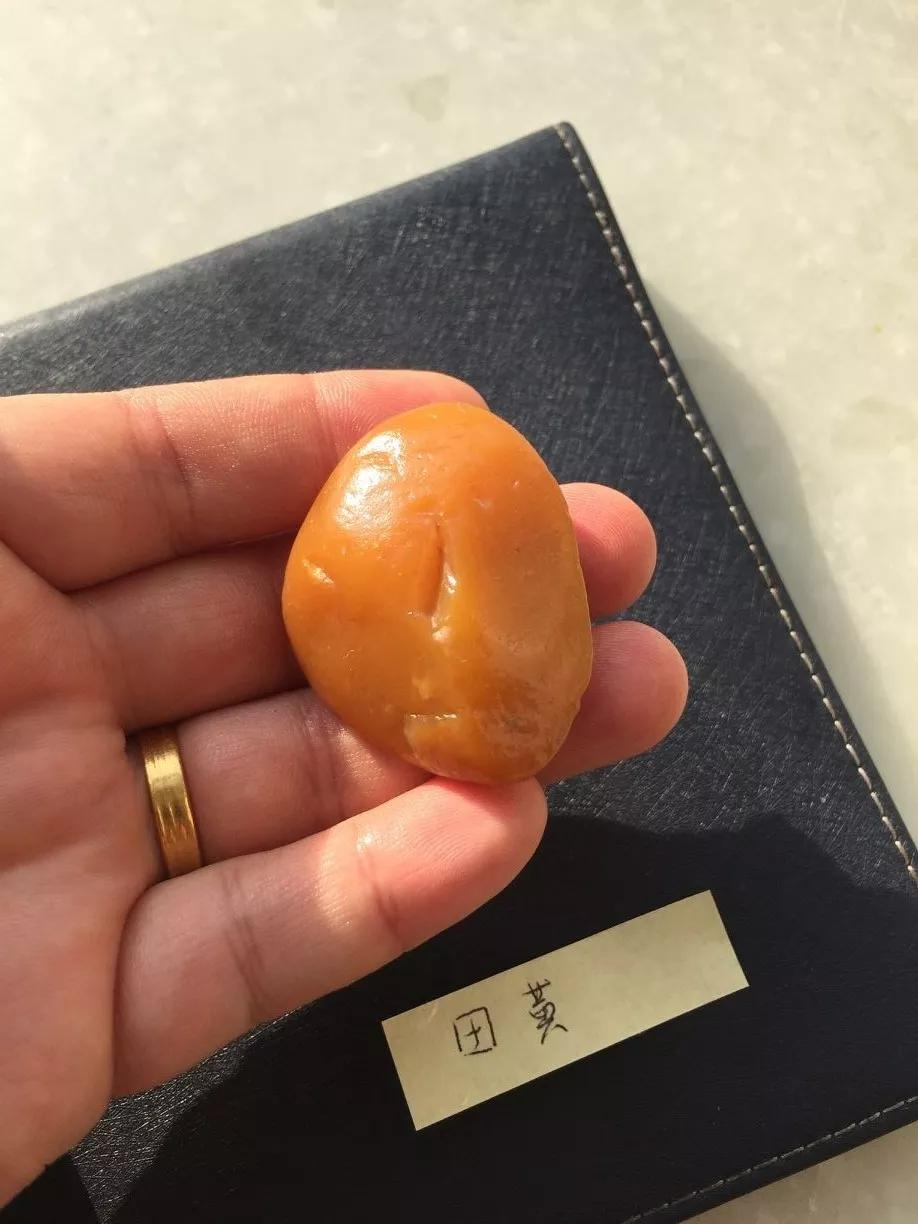 寿山田黄原石真品,怎么鉴别寿山田黄的品质