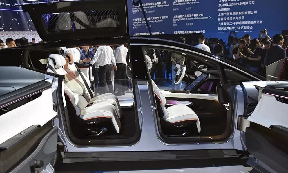 特斯拉最怕的一款车,特斯拉最大的纯电动车