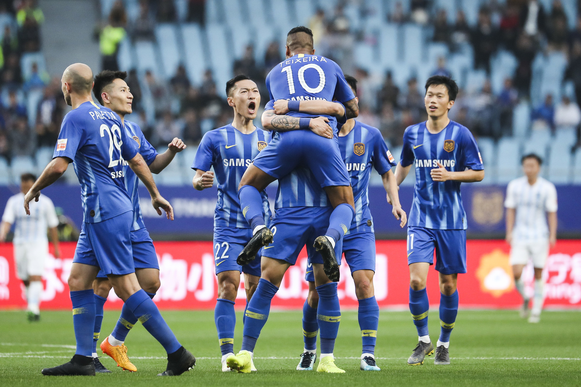 中超前6轮积分榜,中超前3强