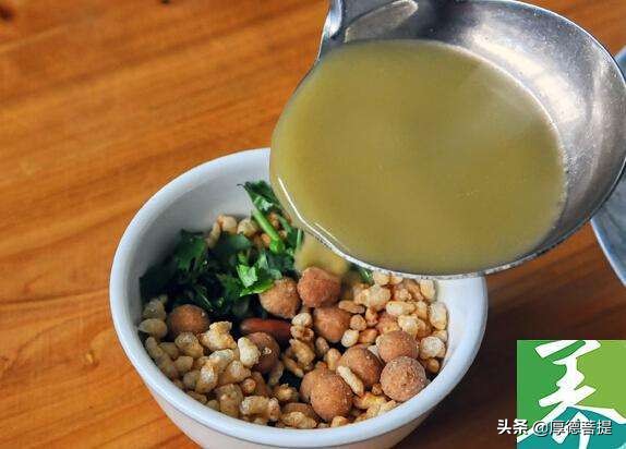 这道爽神汤，只要喝过一碗就根本停不下来，开店日入千元不是梦