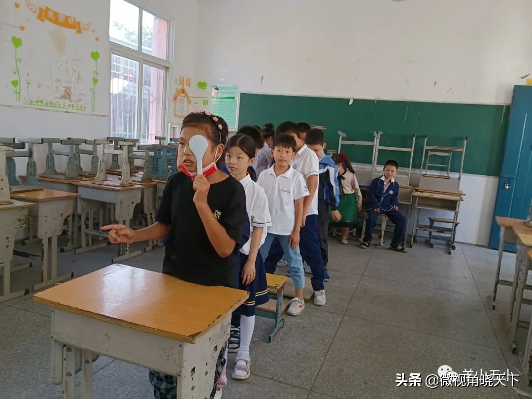 近视防控宣传月学生,近视防控宣传月小班活动