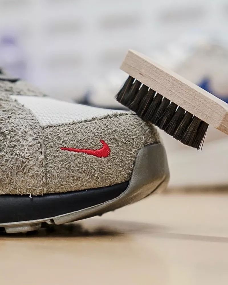 球鞋脏了怎么处理,球鞋表面脏了怎么清理