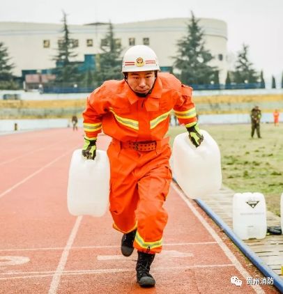 消防救援卫士杯五人制足球赛开赛,消防支队第二届五人制足球赛