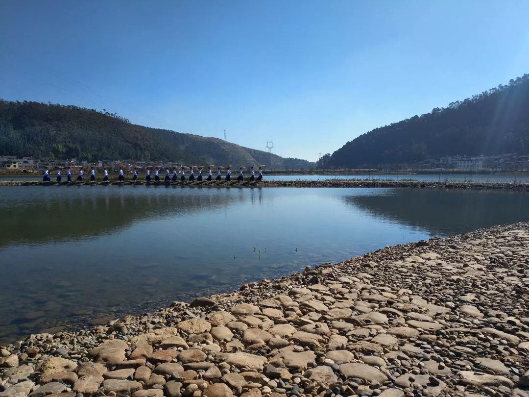 弥勒锦屏后海美景,锦屏后海一日游