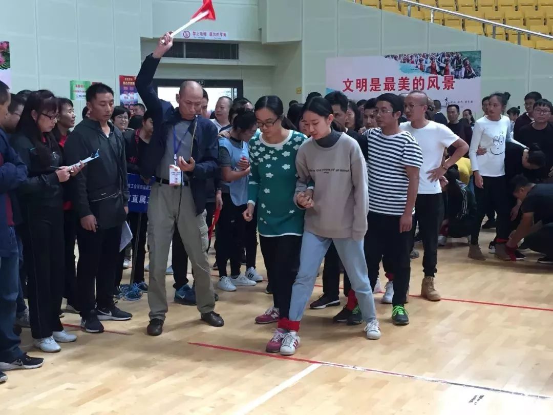 确认过眼神你们是最吃苦耐劳的人,确认过眼神的你就是我们要找的人