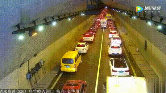 800克大概多重,800克大约多重