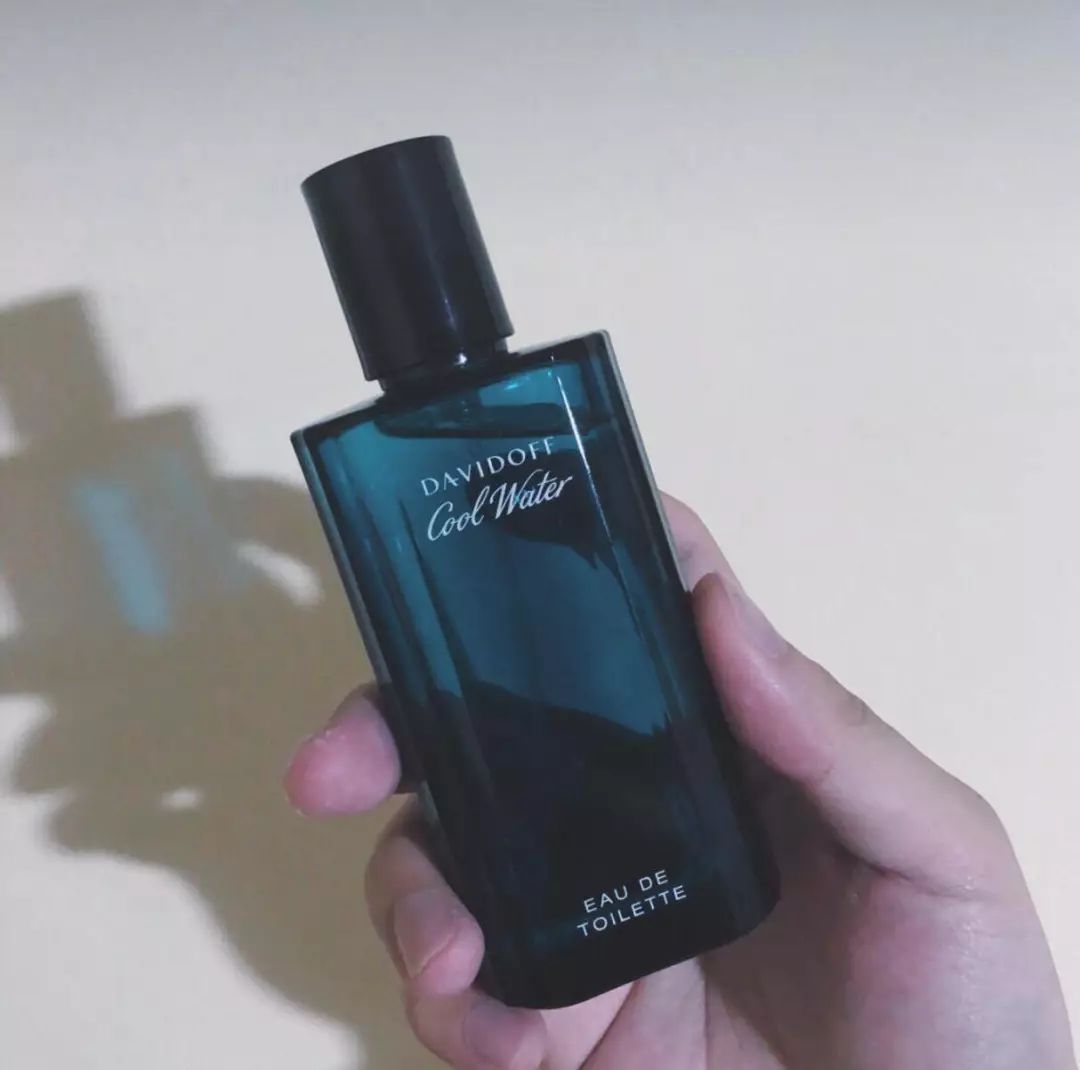 秋冬穿什么衣服好看又有气质,中年胖妈妈秋冬气质穿搭