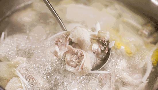 喝热水致癌超过45度,喝55度以上的热水会致癌吗