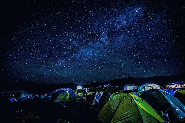 中国露营看星空最美的地方,国内最美星空露营地