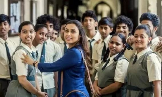 父母情绪是孩子躲不过的灾难,读不懂孩子情绪的父母