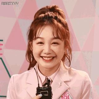 你是亲和脸还是冷淡脸？别乱装可爱了啦！