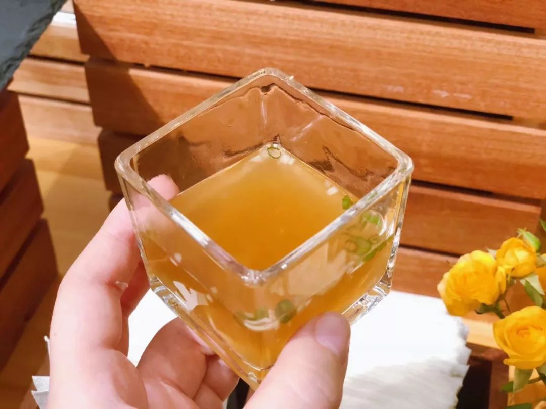 麦当劳绿了,麦当劳变绿了怎么回事