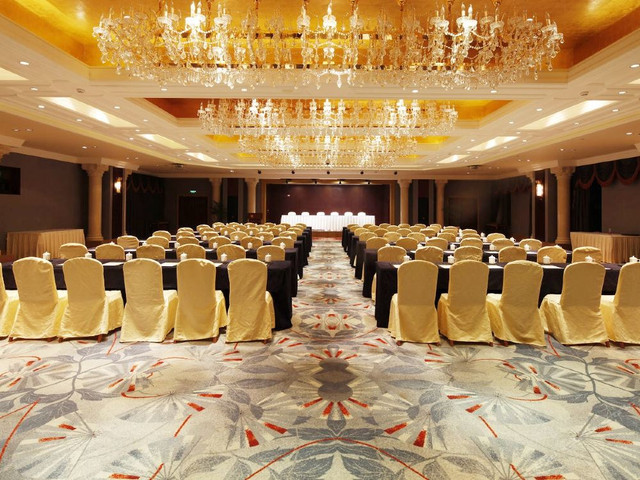 赣州市东阳山大酒店,东阳旅游大厦酒店