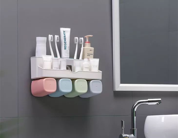 洗漱台不够大乱糟糟的,洗漱台乱七八糟