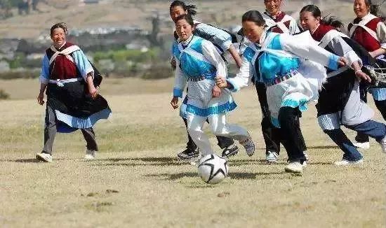 巴萨昆明足球学院,丽江巴萨足球学校