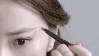 纹眉一周后眉毛还没完全掉痂,纹眉之后我的眉毛不长了