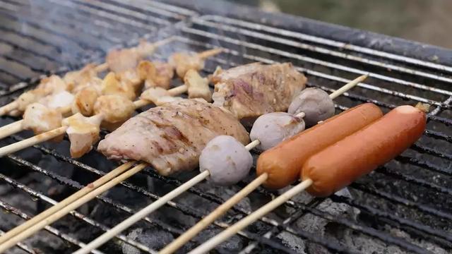 徕卡大光圈镜头,松下lx10对比徕卡相机