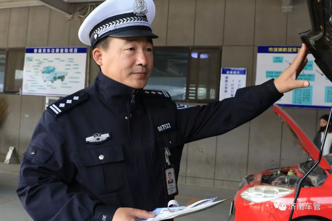 在济南上牌没有居住证,外地车牌转入济南需要居住证吗