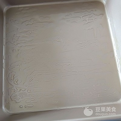 蜂蜜脆底小面包的教程,蜂蜜脆底小面包商用做法