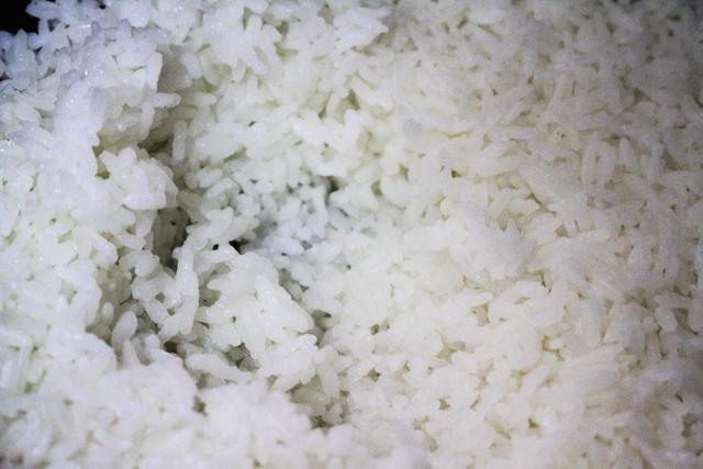 苏泊尔本釜h98电饭锅,苏泊尔本釜电饭锅1000元