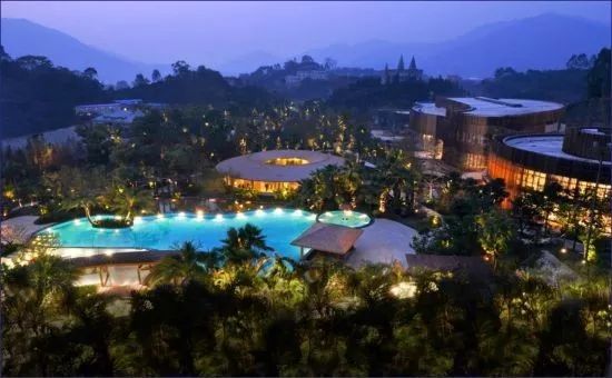 产业升级新旧动能转换,产业发展在转型升级中