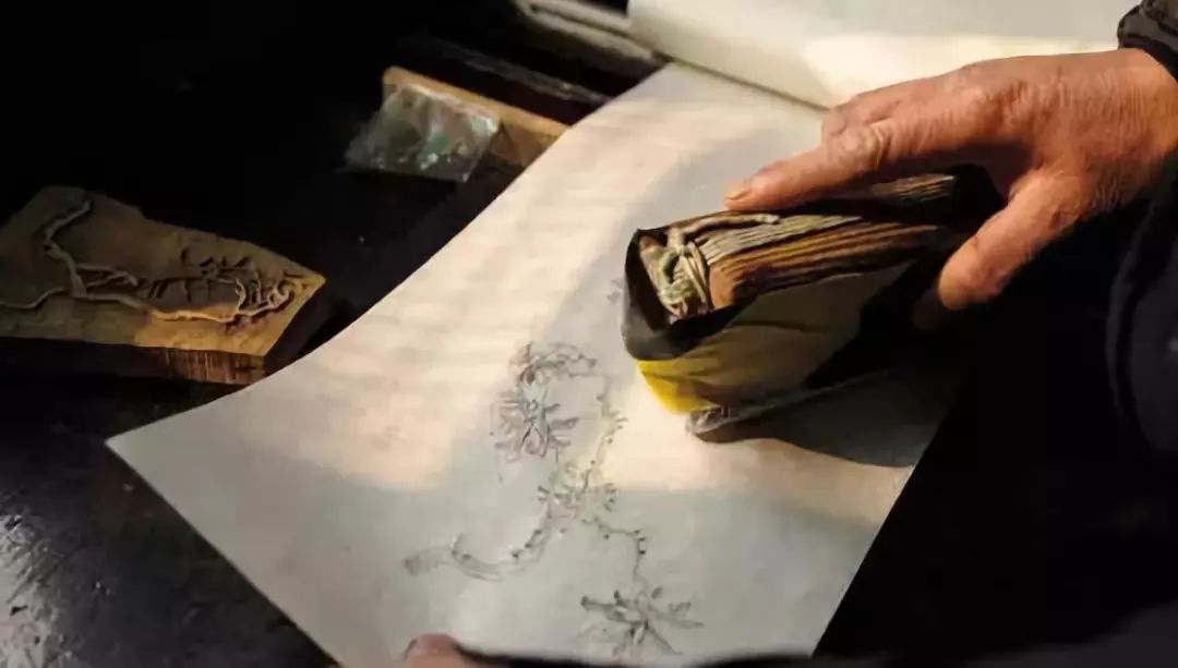 点滴古籍精品系列之一：木版水印—美丽的纸上艺术