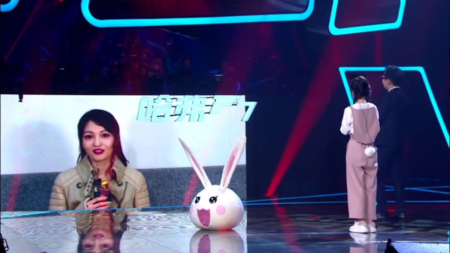 小了白了兔蒙面唱将,冯提莫小了白了兔的暖心独白