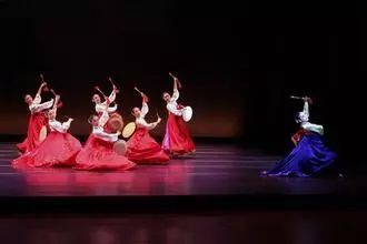 不用出门就能去买东西,不用出门也能买到海外产品