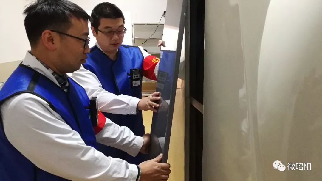 “新中医院射线泄漏？”No!那是在进行辐射事故应急演习！