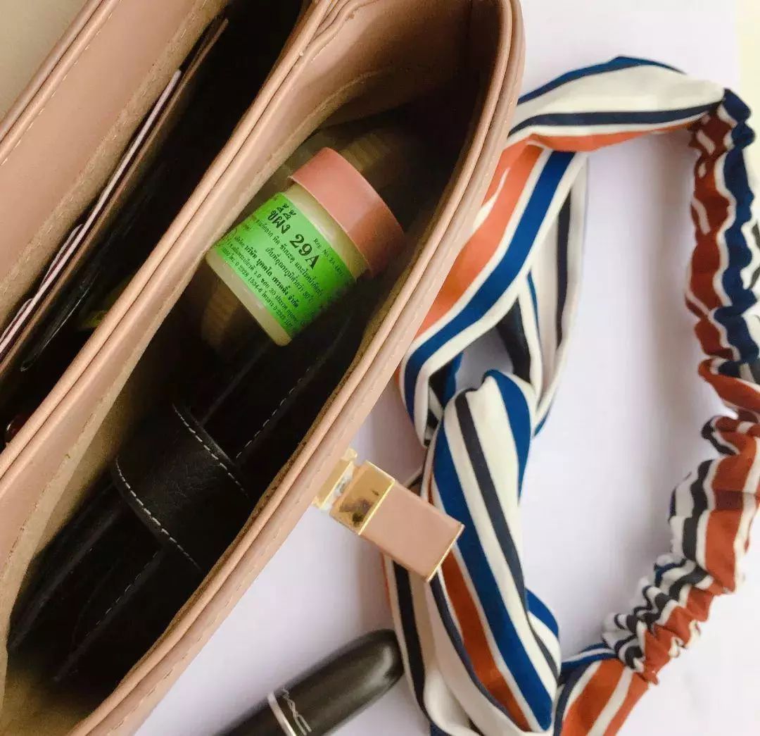 皮肤湿疹万能膏,泰国顽固性皮肤病排毒止痒膏