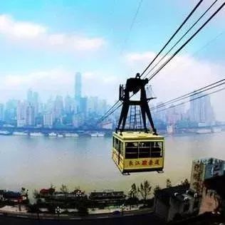 不给小孩看手机孩子哭闹眼睛充血,4岁小孩不给手机看就哭近视