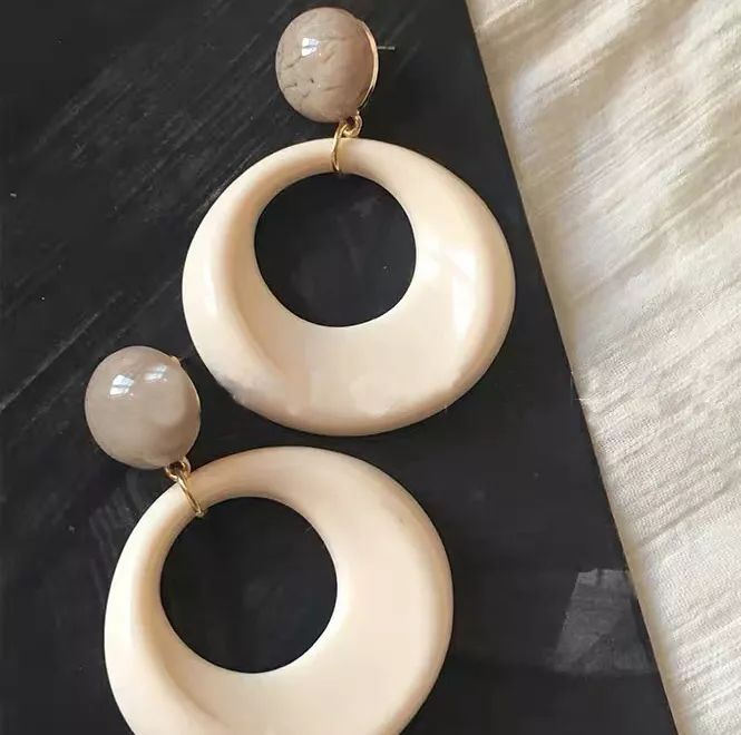 平价好看的小配饰有哪些,平价公认最好看的配饰