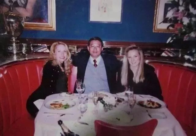 这个日本人竟要把毕生遗产留给中国员工！他开的这家饭店温暖了整座城…...