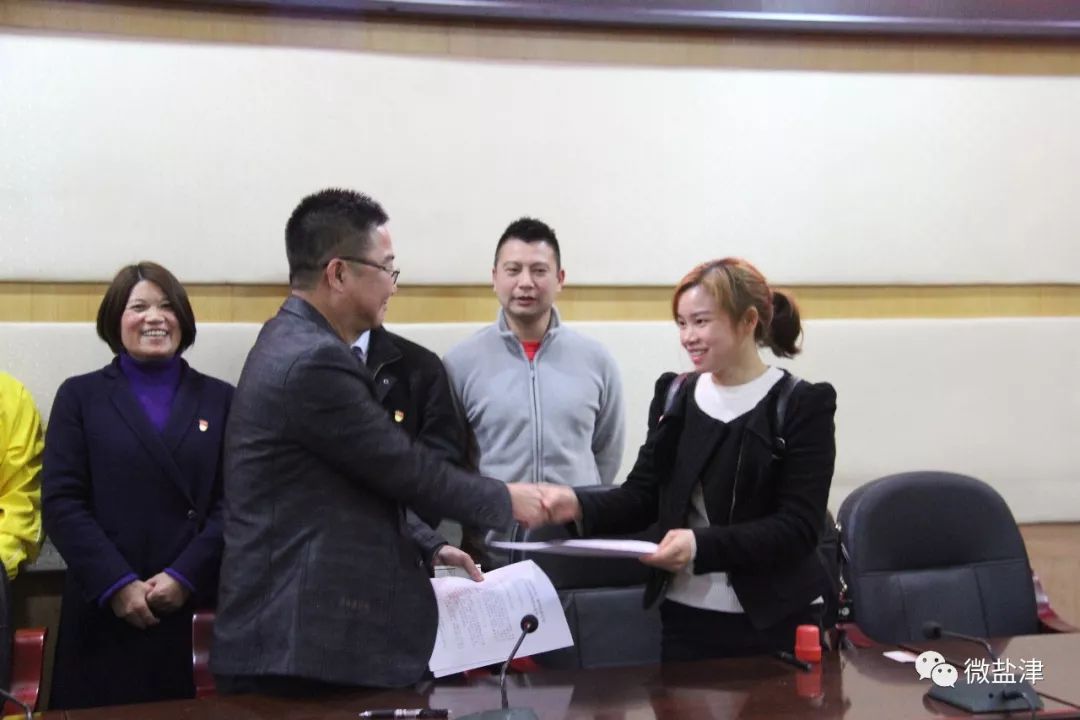 扶贫慰问寒冬送温暖,精准扶贫送温暖献爱心