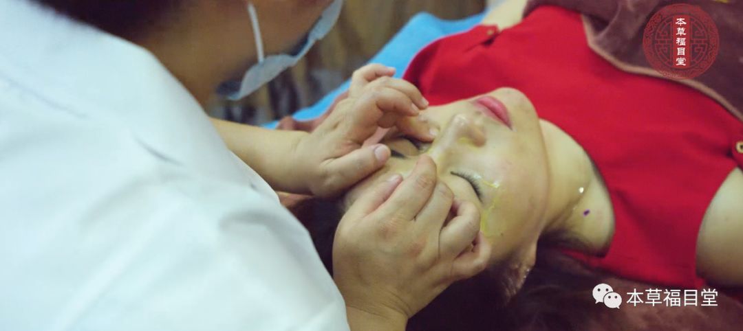 退伍军官花10余年,研究出治疗近视的中医手法!推出后百万人受益!