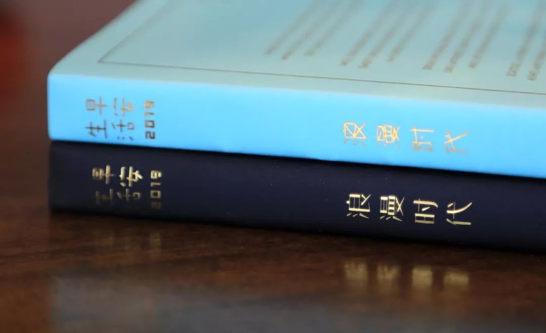 高级“红配绿”！试问谁不想拥有这样一本手帐？｜福利