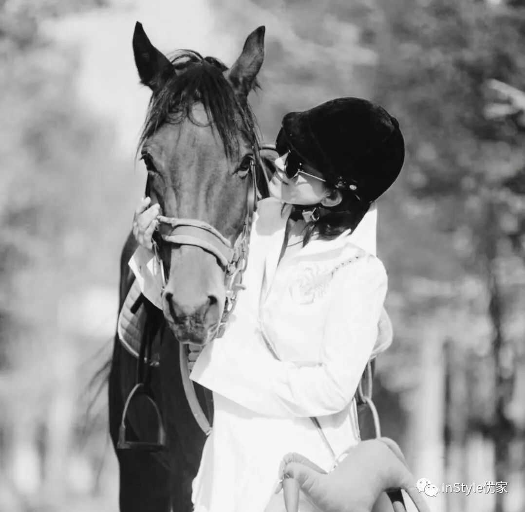 47、44、39;她们是同龄人中的叛徒