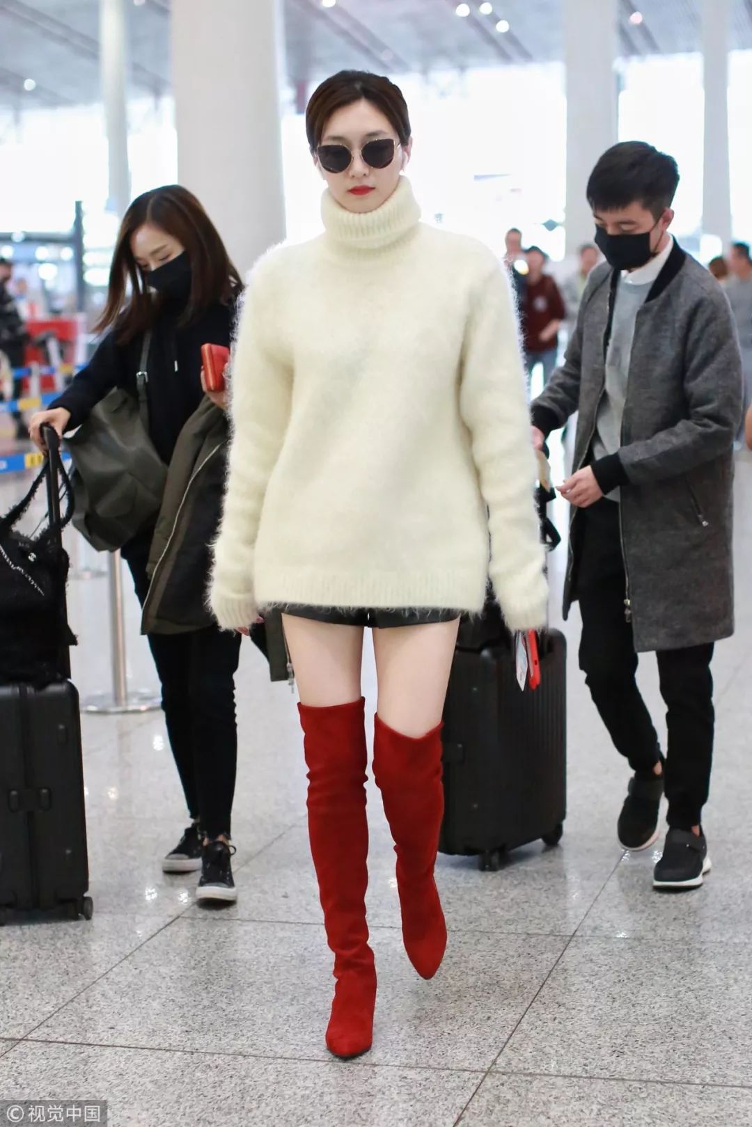 蓬蓬裙显腿粗吗,针织裙容易凸包怎么办