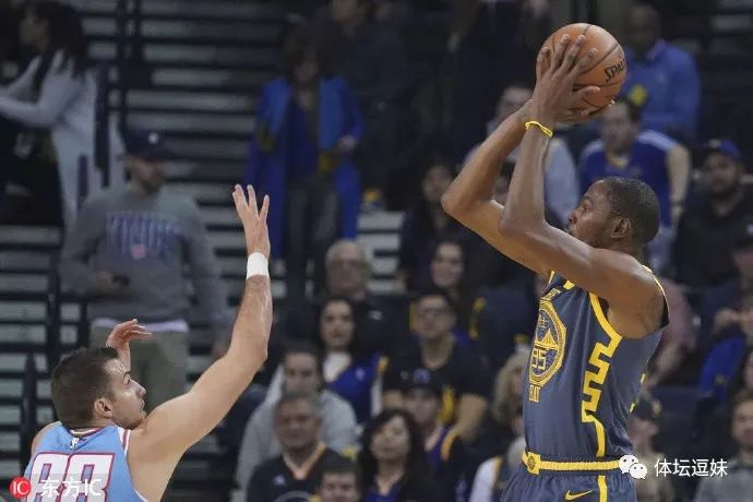 西甲榜首5轮狂丢7分,西甲6分大战